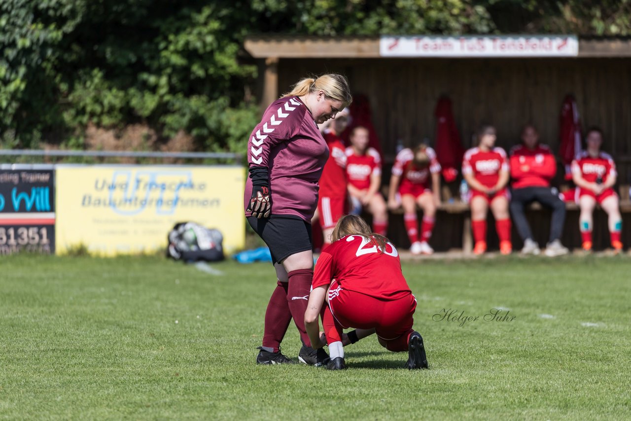 Bild 193 - F TuS Tensfeld - TSV Bargteheide : Ergebnis: 1:0